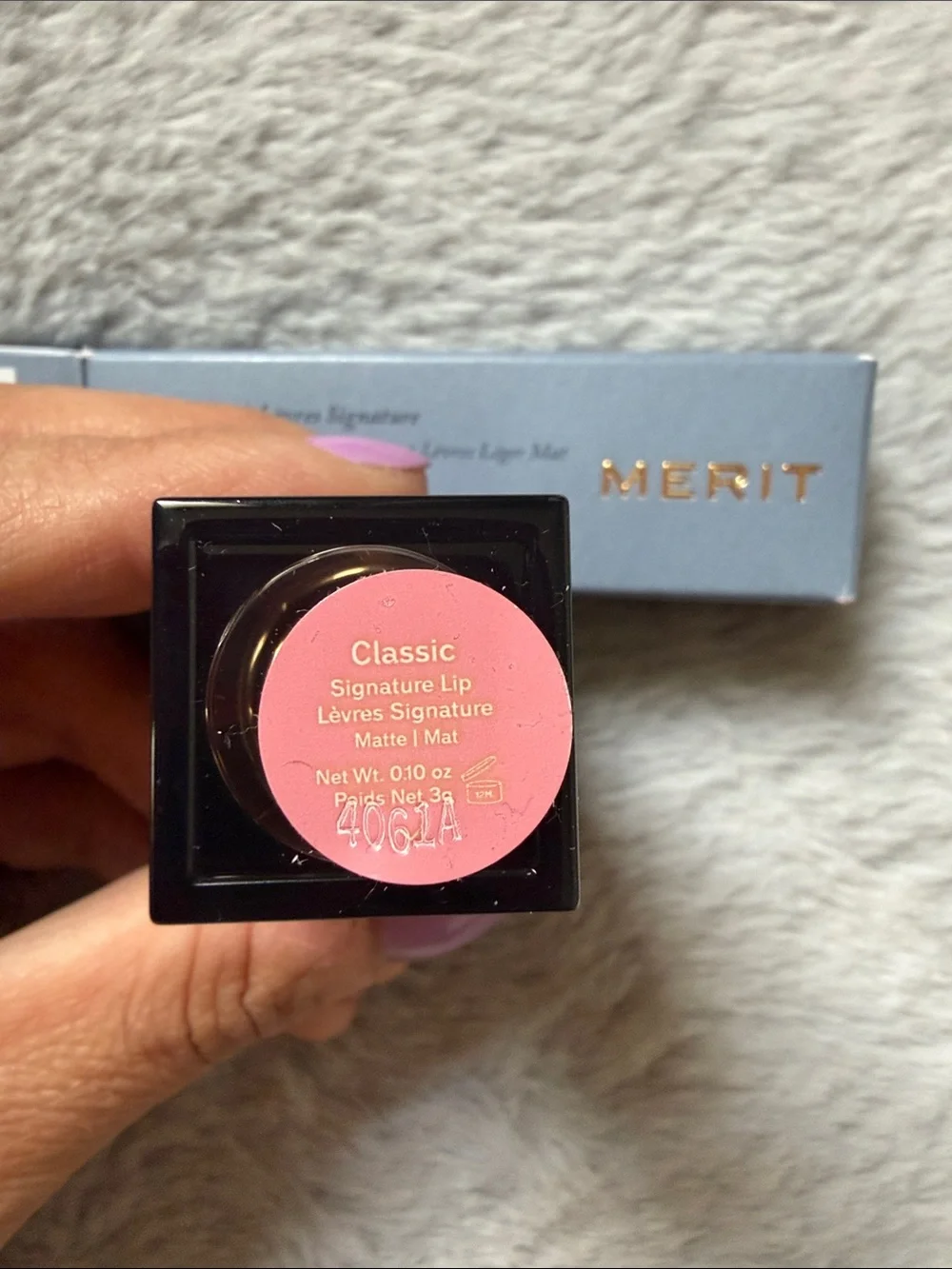 Merit signature lip